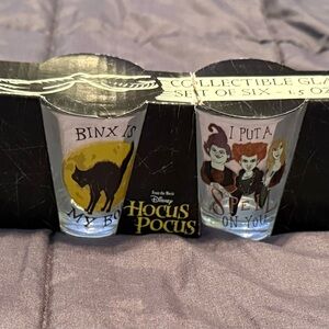 🧙‍♀️ Disney Hocus Pocus Collectible Shot Glass